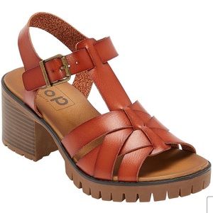 Pop Womens Beaming Heeled Sandals in cognac